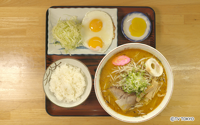 カレーもやしラーメン定食（目玉焼き・ご飯・漬物）